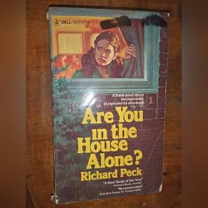 Are You In The House Alone? Vintage Young Adult Novel 1977